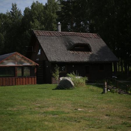 Pirts Maja Ramatas Villa Skulte  Exteriör bild