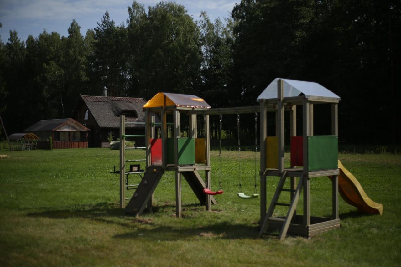Pirts Maja Ramatas Villa Skulte  Exteriör bild