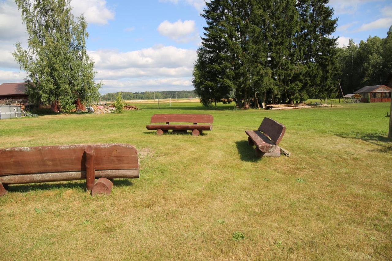 Pirts Maja Ramatas Villa Skulte  Exteriör bild